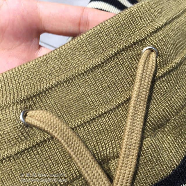 Burberry短褲 19春夏新款羊絨短褲 巴寶莉條紋褲  tzy1804